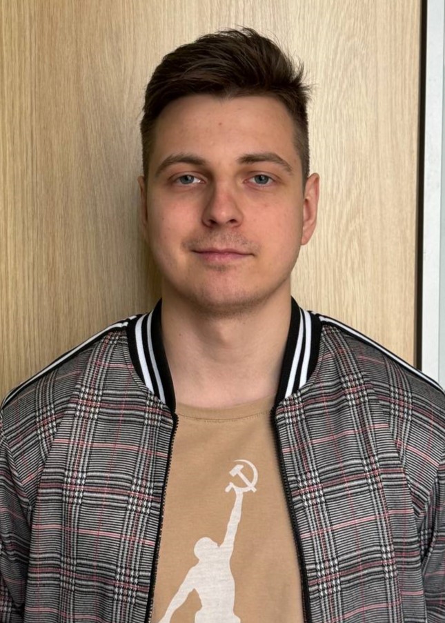 Семёнов Денис Павлович.